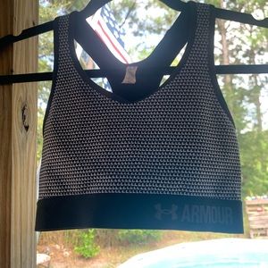 Under Armour heat gear Sports bra